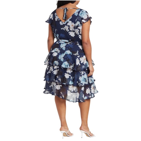 City Chic Navy Orchid V Neck Short Sleeve Floral Print Dress (XS /14) - Picture 2 of 9